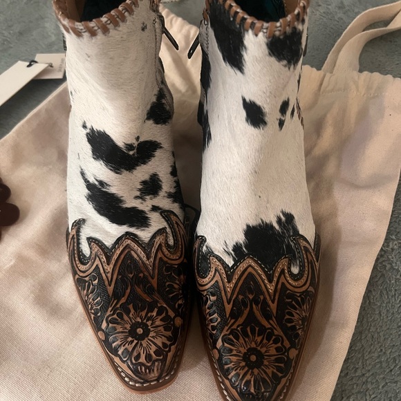 Myra Cow Print Ankle Cowboy Boots Size 9 🤠 Western Country Rodeo Fashion NFR - Picture 9 of 15